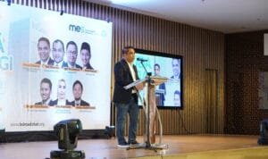 Foto Muda Berbagi