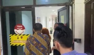 WhatsApp Image 2024-01-23 at 20.41.34 Saat istirahat pegawai BSB keluar dari ruang pemeriksaan.