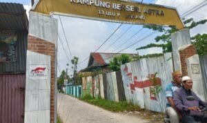 c8e1834a-2296-440a-9653-36151cf8395d